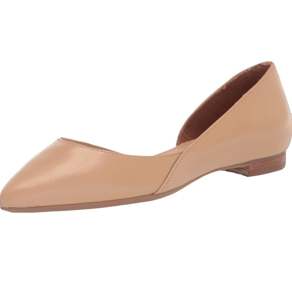 🌸 MARC FISHER🌸 Sunny Ballet Flat Size: 6.5 M
